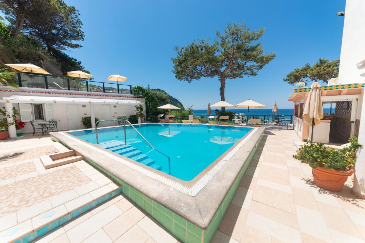 Hotel Villa Bianca Forio di Ischia エクステリア 写真