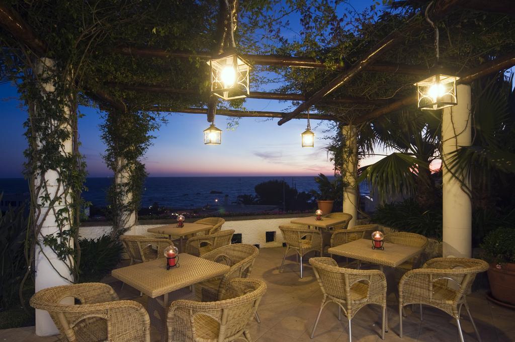 Hotel Villa Bianca Forio di Ischia エクステリア 写真