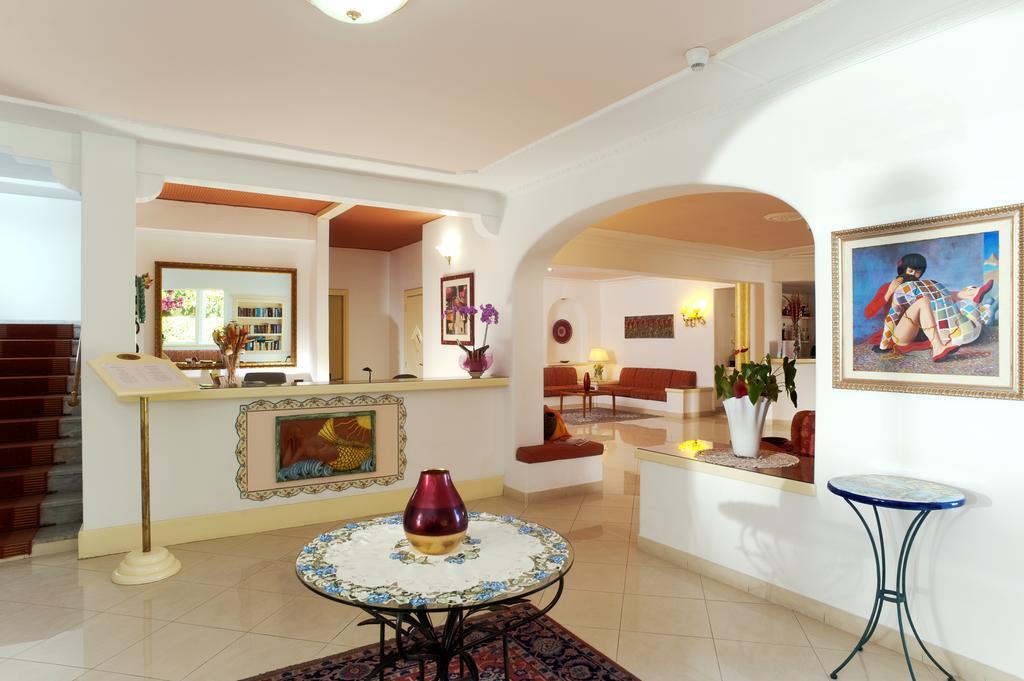 Hotel Villa Bianca Forio di Ischia エクステリア 写真